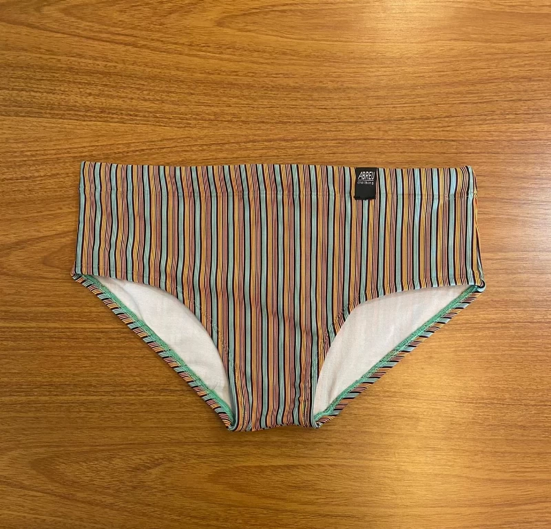 Sunga lisa azul bebê slim 